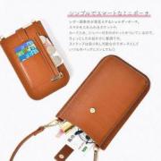 クロコ型押スマホポシェット:キャメル