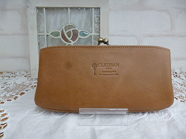 クレドラン　NUA PURSE LONG WALLET:DARK BEIGE