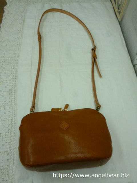 【人気!再入荷】クレドラン　FLAM WALLET SHOULDER:CAMEL