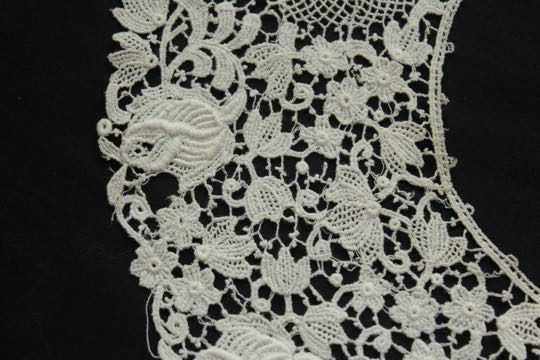 【クリアランスSALE】アンティーク　刺繍レース 付け襟 10x40cm　ホワイト*70%OFF