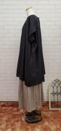 【蚤の市SALE】blue　willow　コットンリネンスカラ刺繍チュニック:BK　￥9,900→