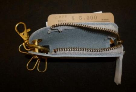 クレドラン　REVEN ZIP KEY CASE:LIGHT GRAY