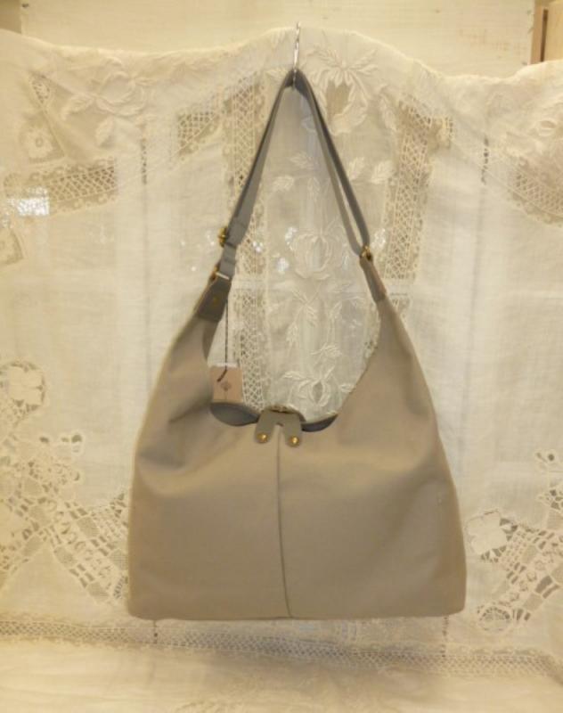 クレドラン　SORT SHOULDER BAG:GRAY