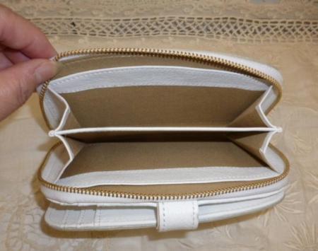 【クリアランスセール】クレドラン　RAY WALLET:WHITE STRIPE *80%OFF