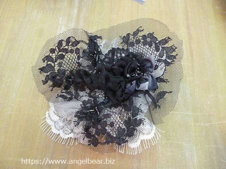 Angelica Leaf　レースと糸の手織りボレロ(コサージュ付き):BK