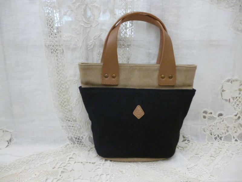 クレドラン　PETEAU TOTE:BLACK×BEIGE