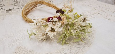 【お買い得品】シルクフラワー*かすみ草やスズランとともに野花の花束:34本セット