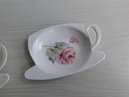 【イマン・デ・パッサージュ】イリス・ティートレー(良品・40%OFF)※さらにお安くなりました。※2個あります。